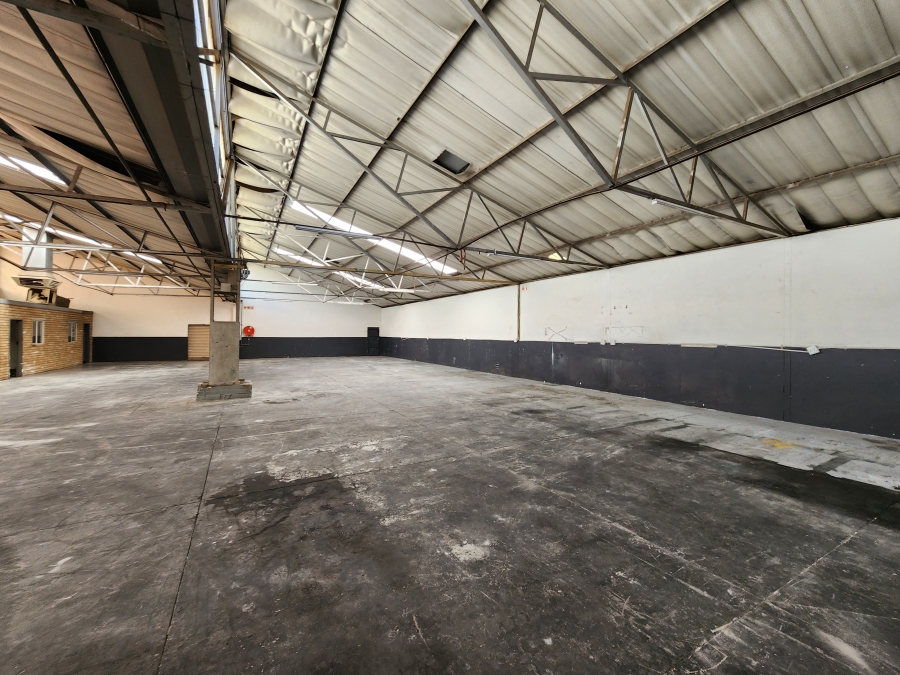 To Let Commercial Property for Rent in Koedoespoort Industrial Gauteng