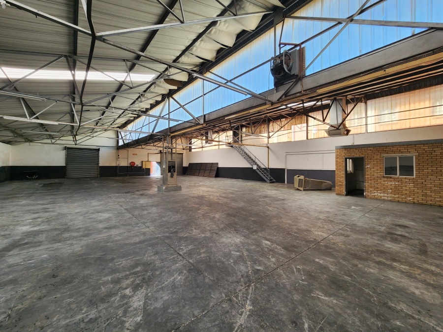 To Let Commercial Property for Rent in Koedoespoort Industrial Gauteng