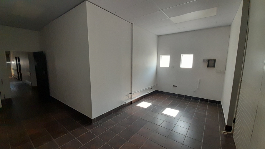 To Let Commercial Property for Rent in Moreleta Park Gauteng