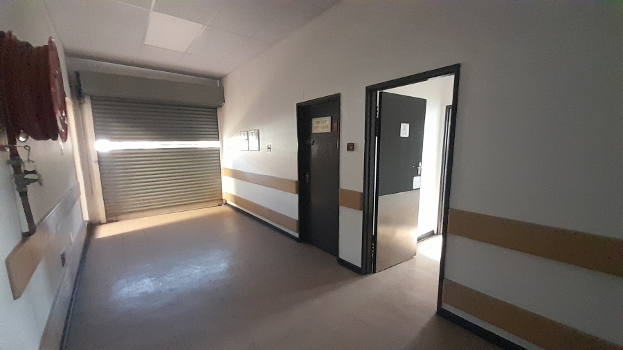 To Let Commercial Property for Rent in Moreleta Park Gauteng