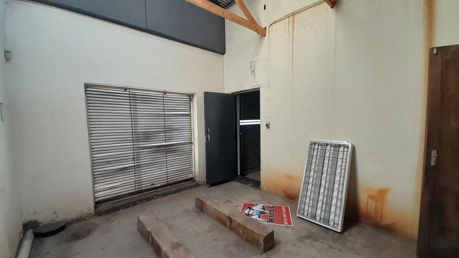 To Let Commercial Property for Rent in Moreleta Park Gauteng