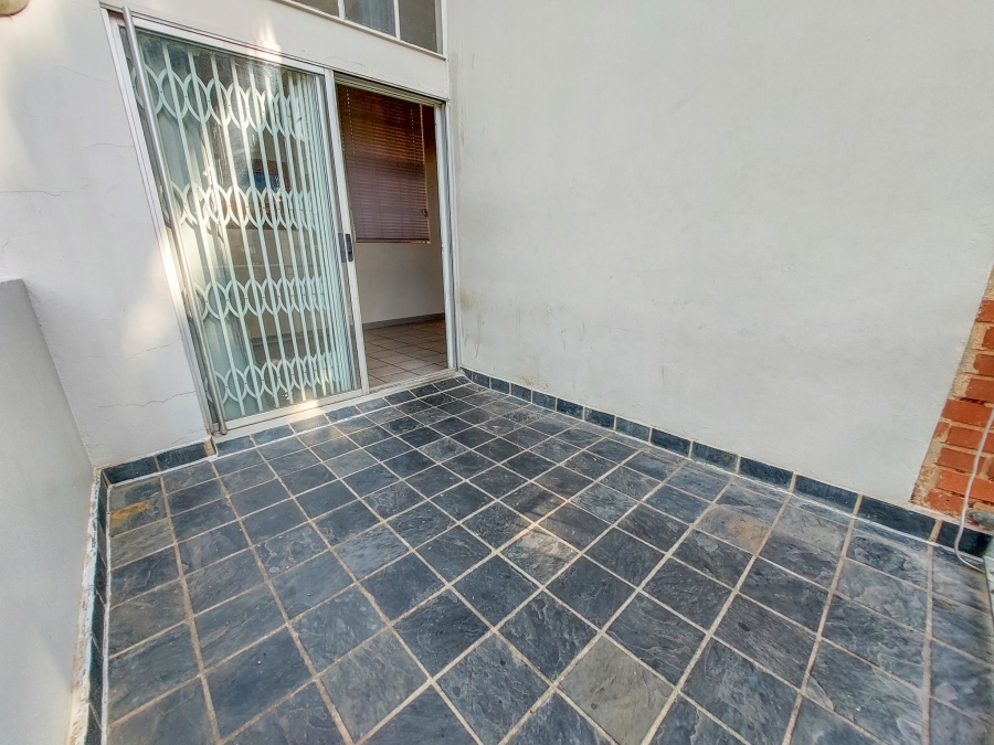 1 Bedroom Property for Sale in Houghton Estate Gauteng