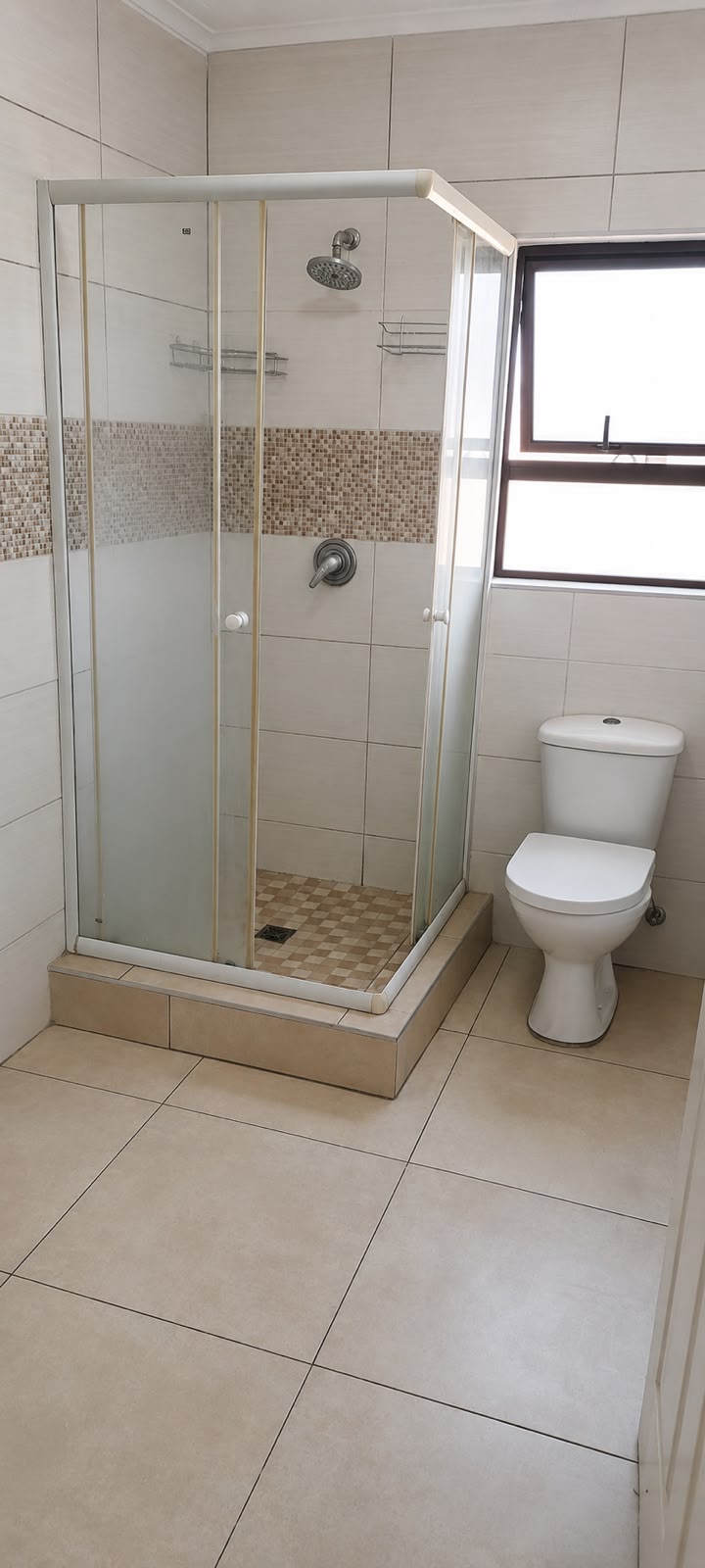 To Let 2 Bedroom Property for Rent in Robertsham Gauteng