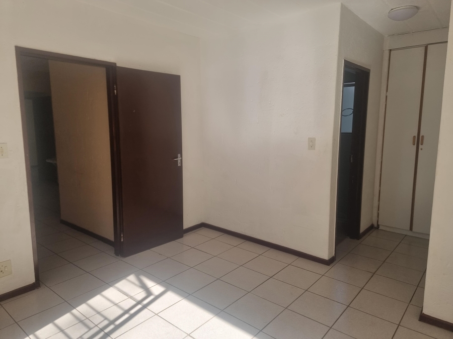 To Let 3 Bedroom Property for Rent in Bloubosrand Gauteng