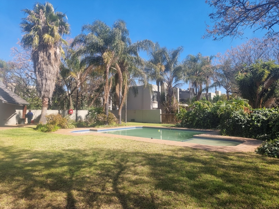 To Let 3 Bedroom Property for Rent in Bloubosrand Gauteng