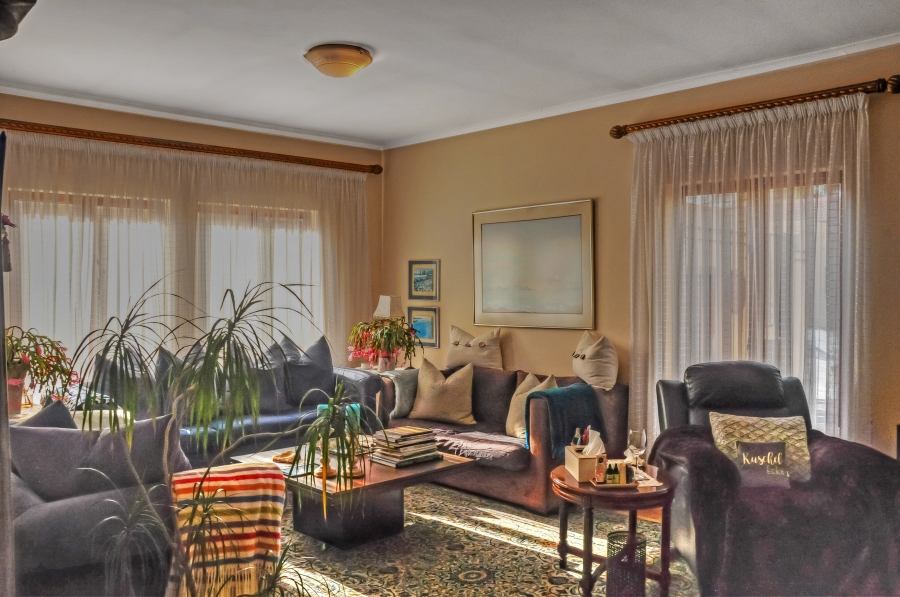 3 Bedroom Property for Sale in Halfway Gardens Gauteng