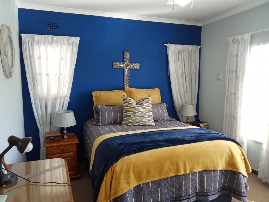 2 Bedroom Property for Sale in Helderkruin Gauteng