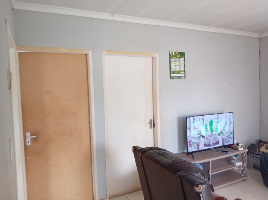2 Bedroom Property for Sale in Bram Fischerville Gauteng