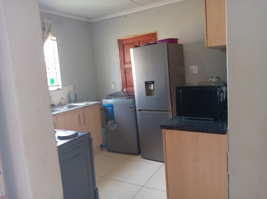 2 Bedroom Property for Sale in Bram Fischerville Gauteng