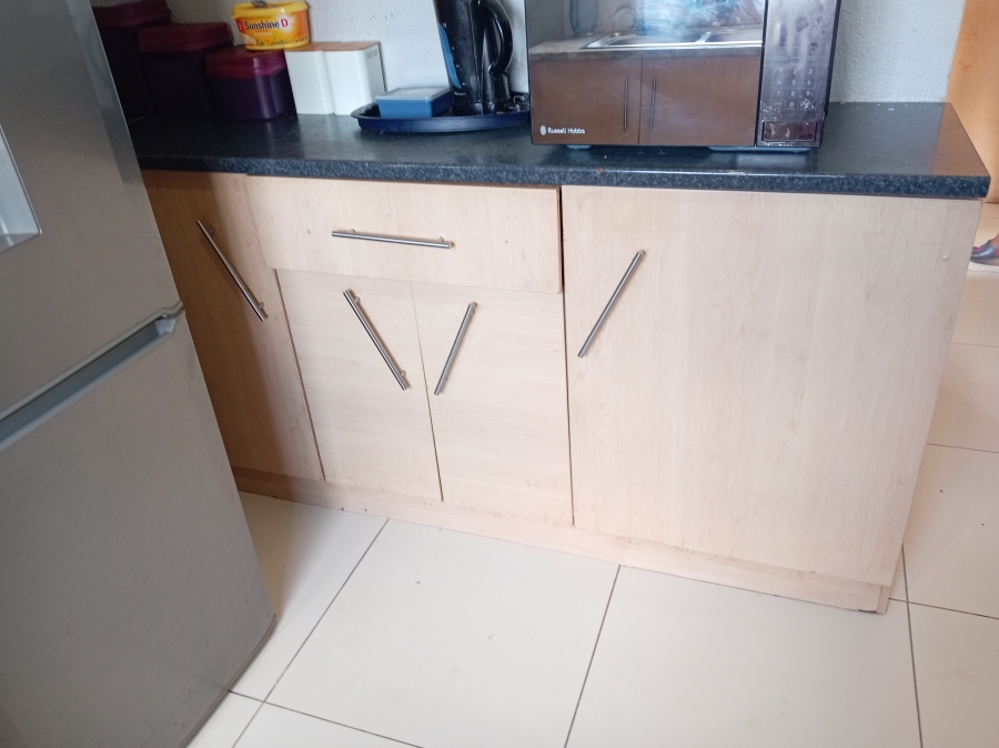2 Bedroom Property for Sale in Bram Fischerville Gauteng
