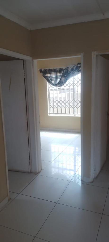 2 Bedroom Property for Sale in Bram Fischerville Gauteng