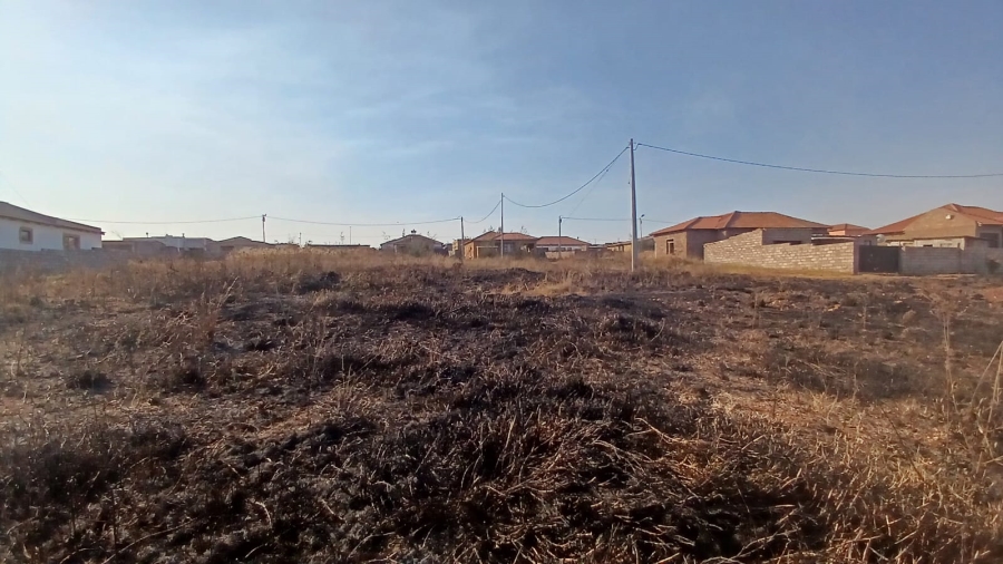 0 Bedroom Property for Sale in Mohlakeng Gauteng