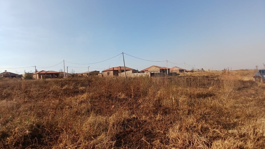 0 Bedroom Property for Sale in Mohlakeng Gauteng
