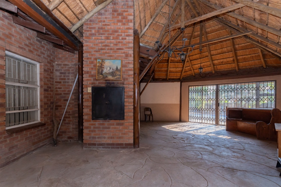 5 Bedroom Property for Sale in Norkem Park Gauteng