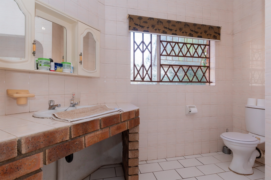 5 Bedroom Property for Sale in Norkem Park Gauteng