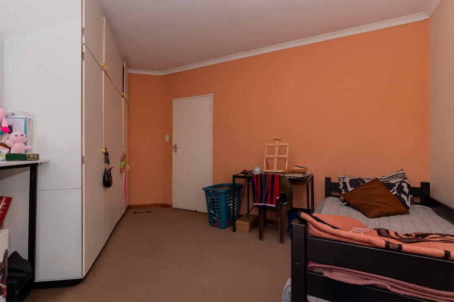 5 Bedroom Property for Sale in Norkem Park Gauteng