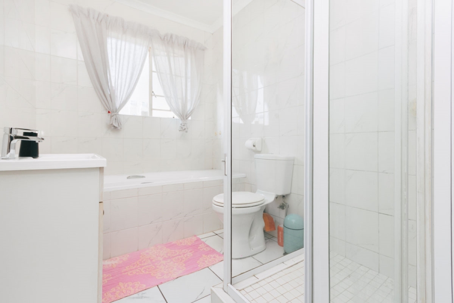 2 Bedroom Property for Sale in Bellairspark Gauteng