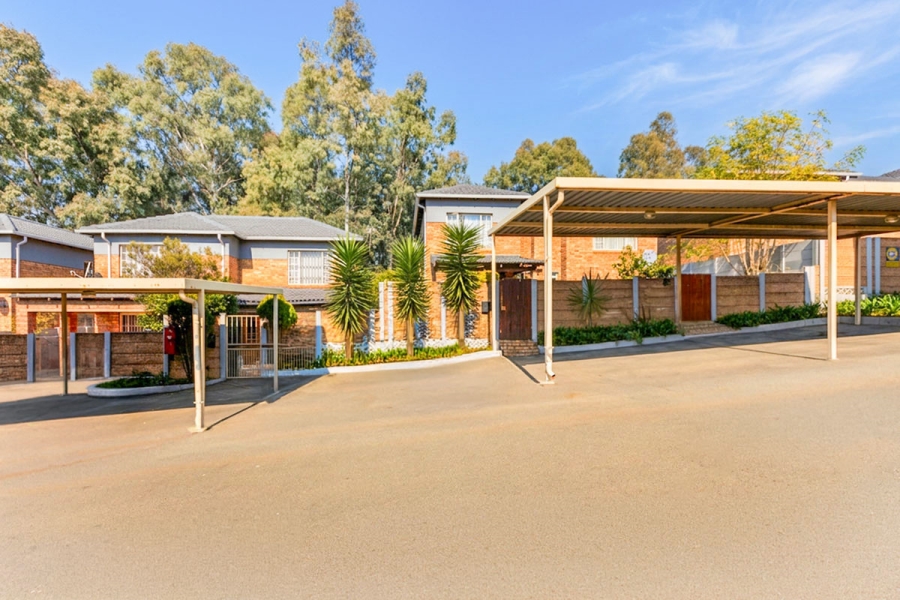 2 Bedroom Property for Sale in Bellairspark Gauteng