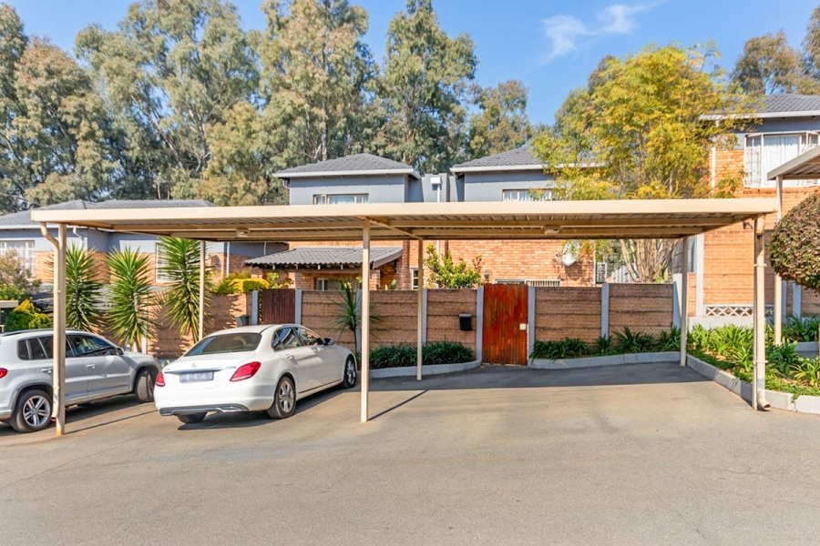 2 Bedroom Property for Sale in Bellairspark Gauteng