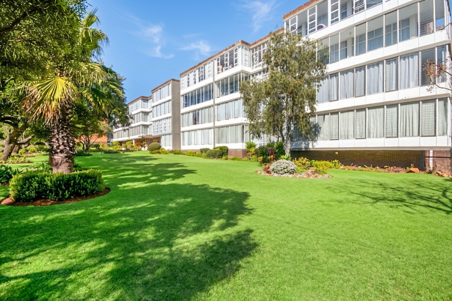 2 Bedroom Property for Sale in Florida Park Gauteng