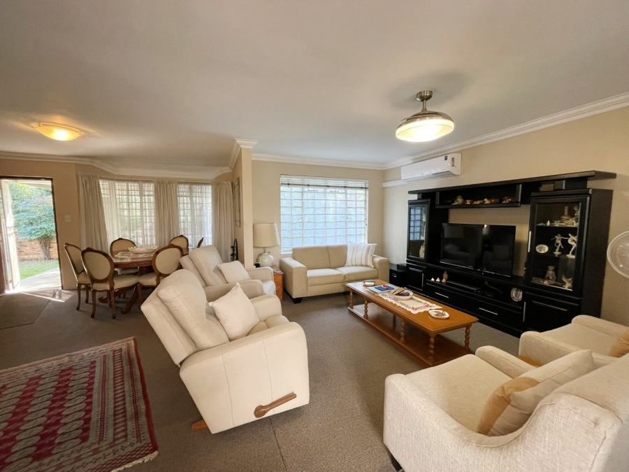 2 Bedroom Property for Sale in Bryanston Gauteng