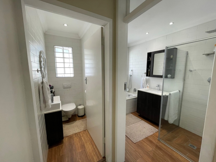 2 Bedroom Property for Sale in Bryanston Gauteng