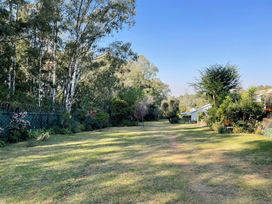 2 Bedroom Property for Sale in Bryanston Gauteng