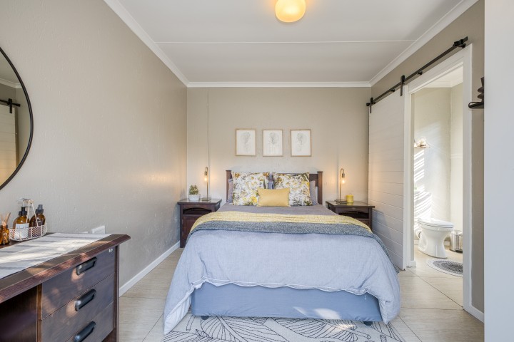 5 Bedroom Property for Sale in Linden Gauteng