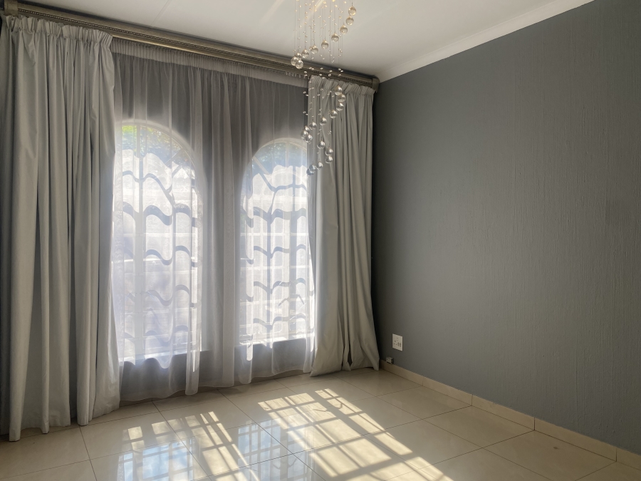 3 Bedroom Property for Sale in Fourways Gauteng