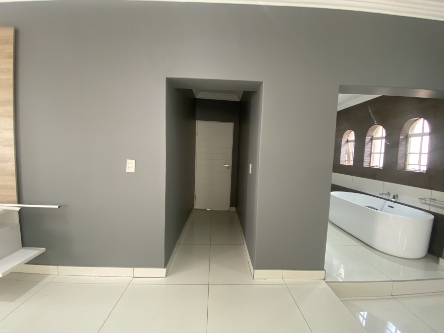 3 Bedroom Property for Sale in Fourways Gauteng
