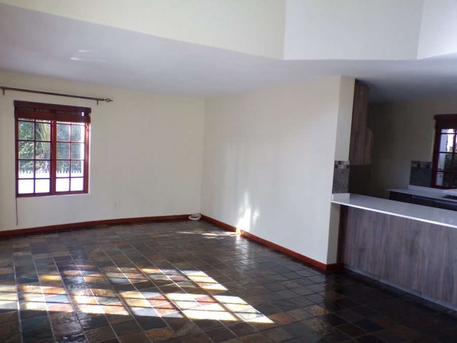 To Let 4 Bedroom Property for Rent in Erasmuskloof Gauteng