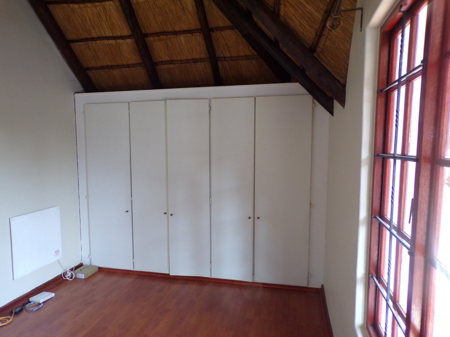 To Let 4 Bedroom Property for Rent in Erasmuskloof Gauteng