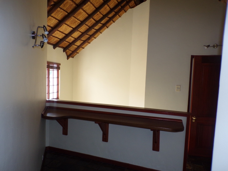 To Let 4 Bedroom Property for Rent in Erasmuskloof Gauteng