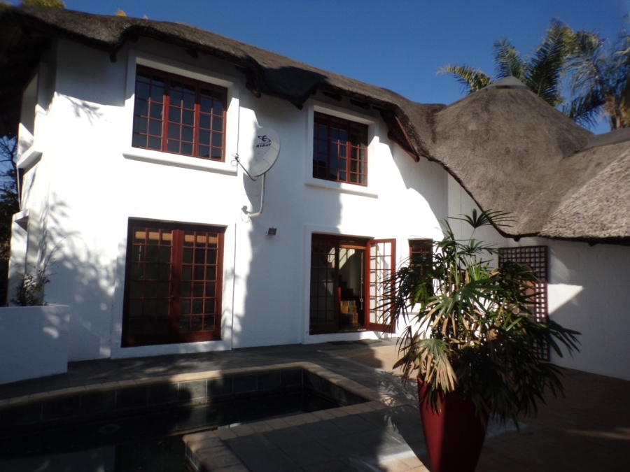 To Let 4 Bedroom Property for Rent in Erasmuskloof Gauteng