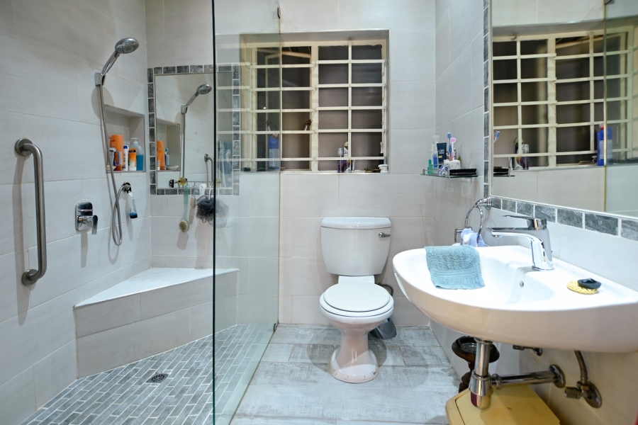2 Bedroom Property for Sale in Annlin Gauteng