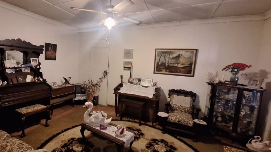 4 Bedroom Property for Sale in Miravaal Gauteng
