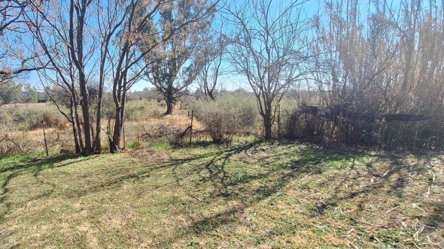 4 Bedroom Property for Sale in Miravaal Gauteng