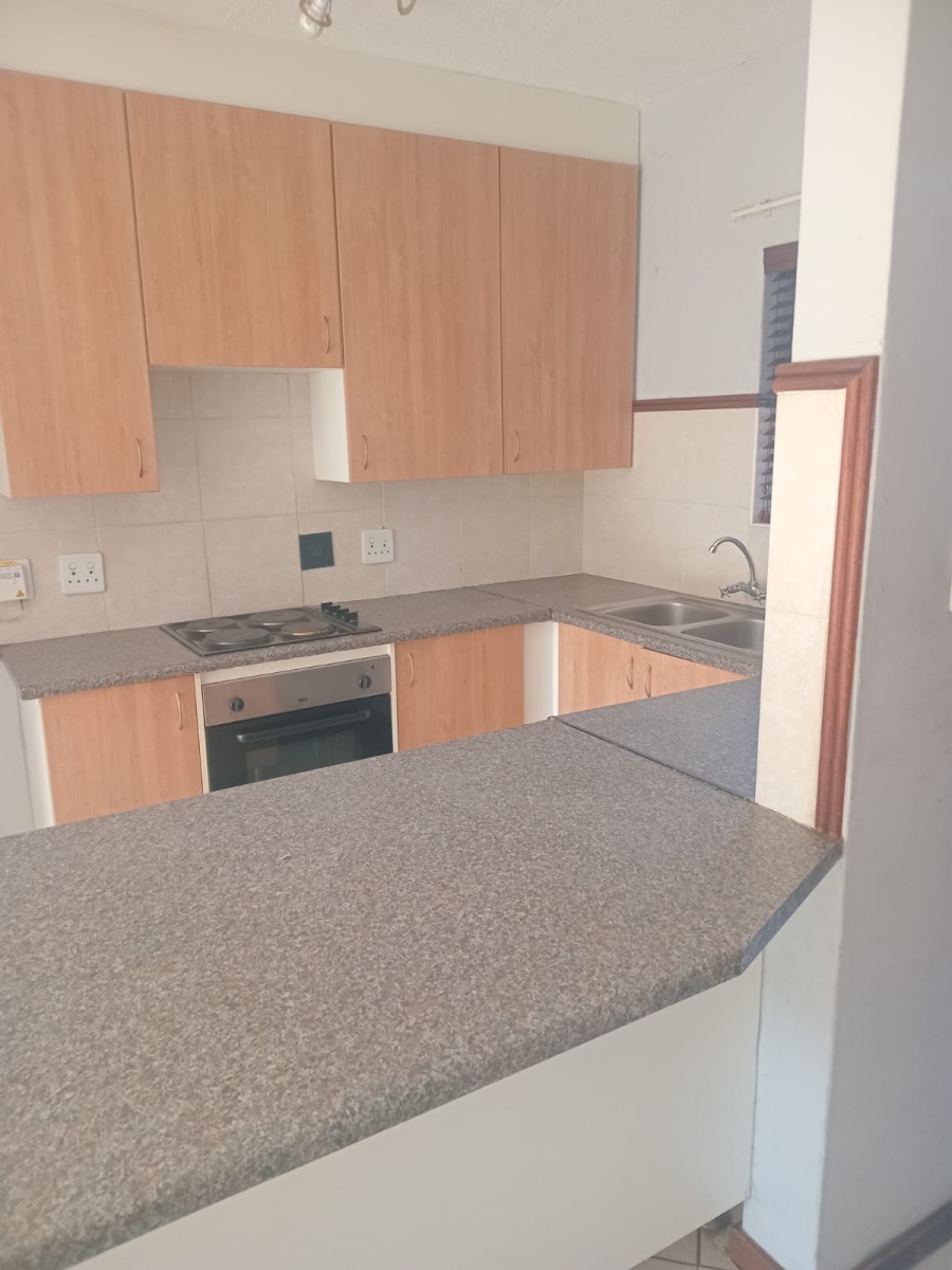 To Let 2 Bedroom Property for Rent in Sagewood Gauteng