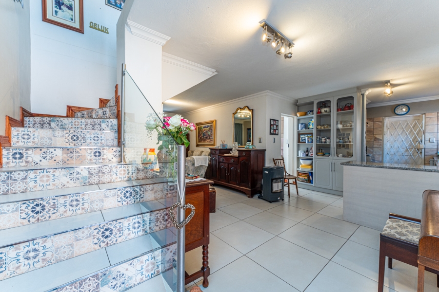 3 Bedroom Property for Sale in Wapadrand Gauteng