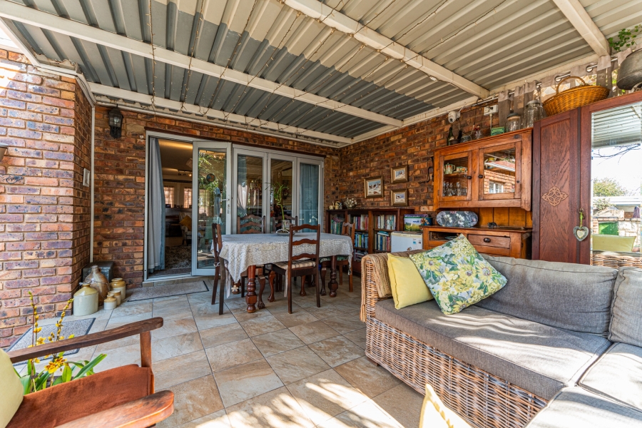 3 Bedroom Property for Sale in Wapadrand Gauteng