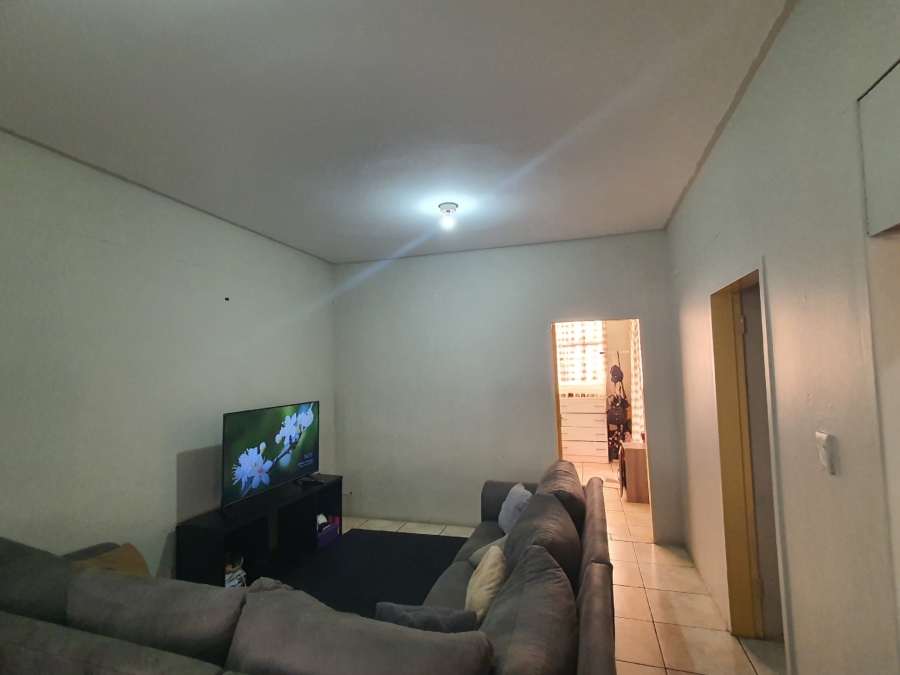 2 Bedroom Property for Sale in Silverton Gauteng