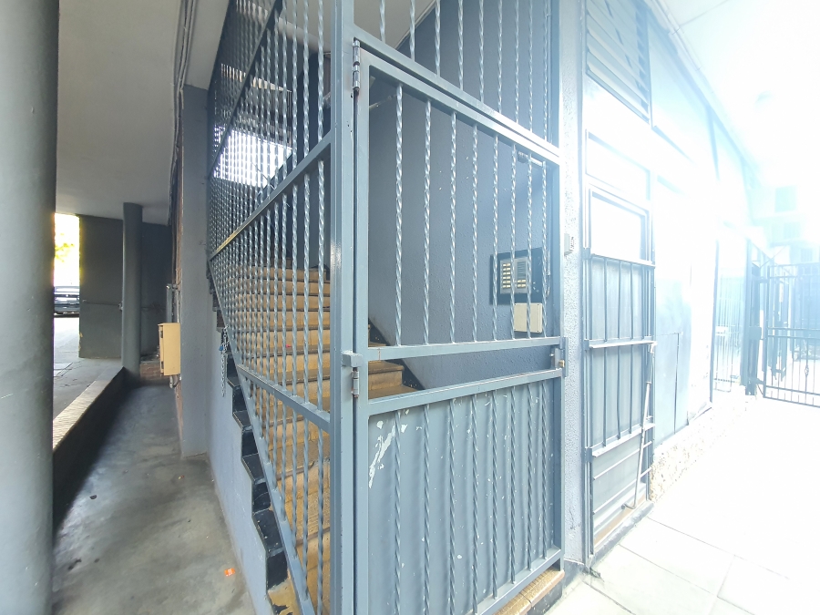 2 Bedroom Property for Sale in Silverton Gauteng