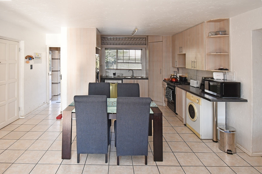 4 Bedroom Property for Sale in Broadacres Gauteng