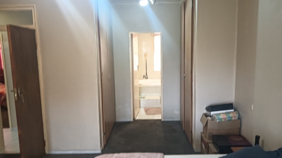 3 Bedroom Property for Sale in Edleen Gauteng