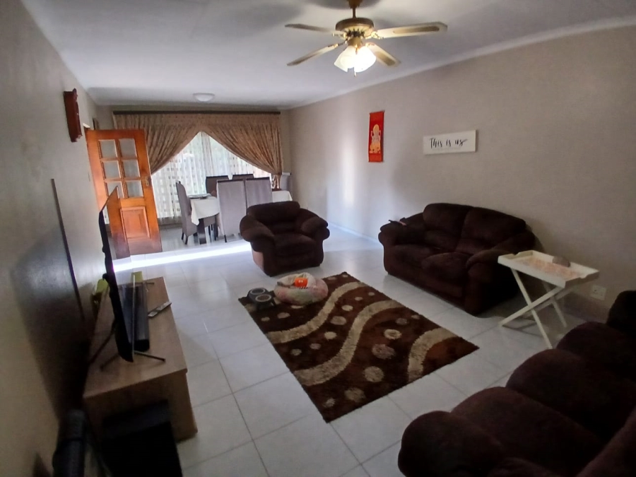 3 Bedroom Property for Sale in Edleen Gauteng