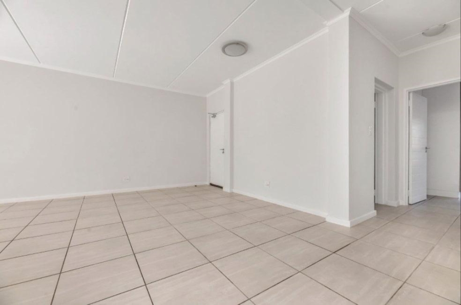 To Let 3 Bedroom Property for Rent in Waterfall Gauteng