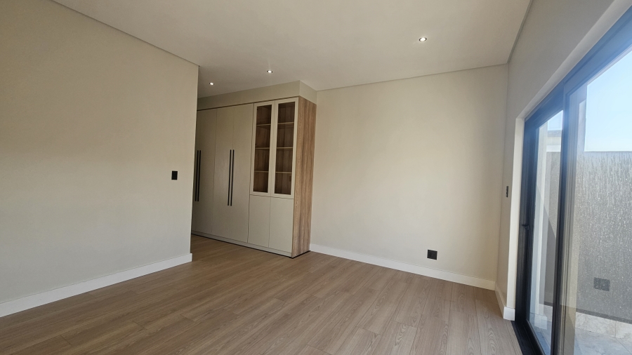 4 Bedroom Property for Sale in Fountainbrook Estate Gauteng