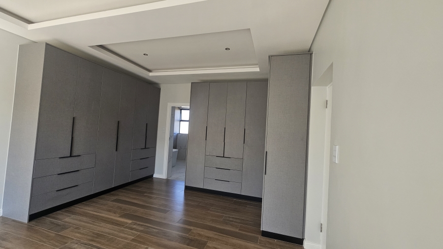 4 Bedroom Property for Sale in Fountainbrook Estate Gauteng