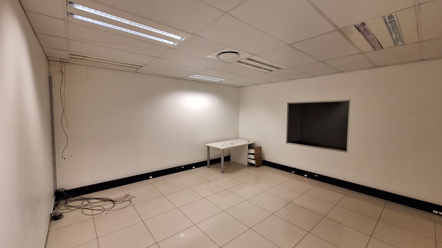 To Let Commercial Property for Rent in North Riding Gauteng