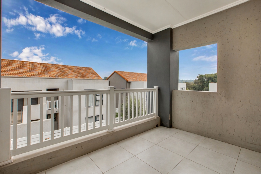 To Let 3 Bedroom Property for Rent in Beverley Gauteng